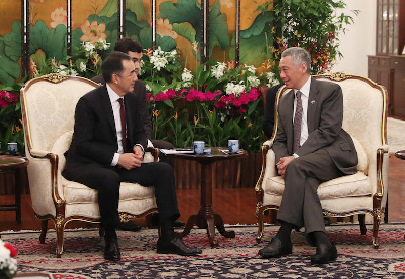 Meeting between Prime Minister Lee Hsien Loong and Prime Minister of the Republic of Kazakhstan Bakytzhan Sagintayev, 21 November 2018