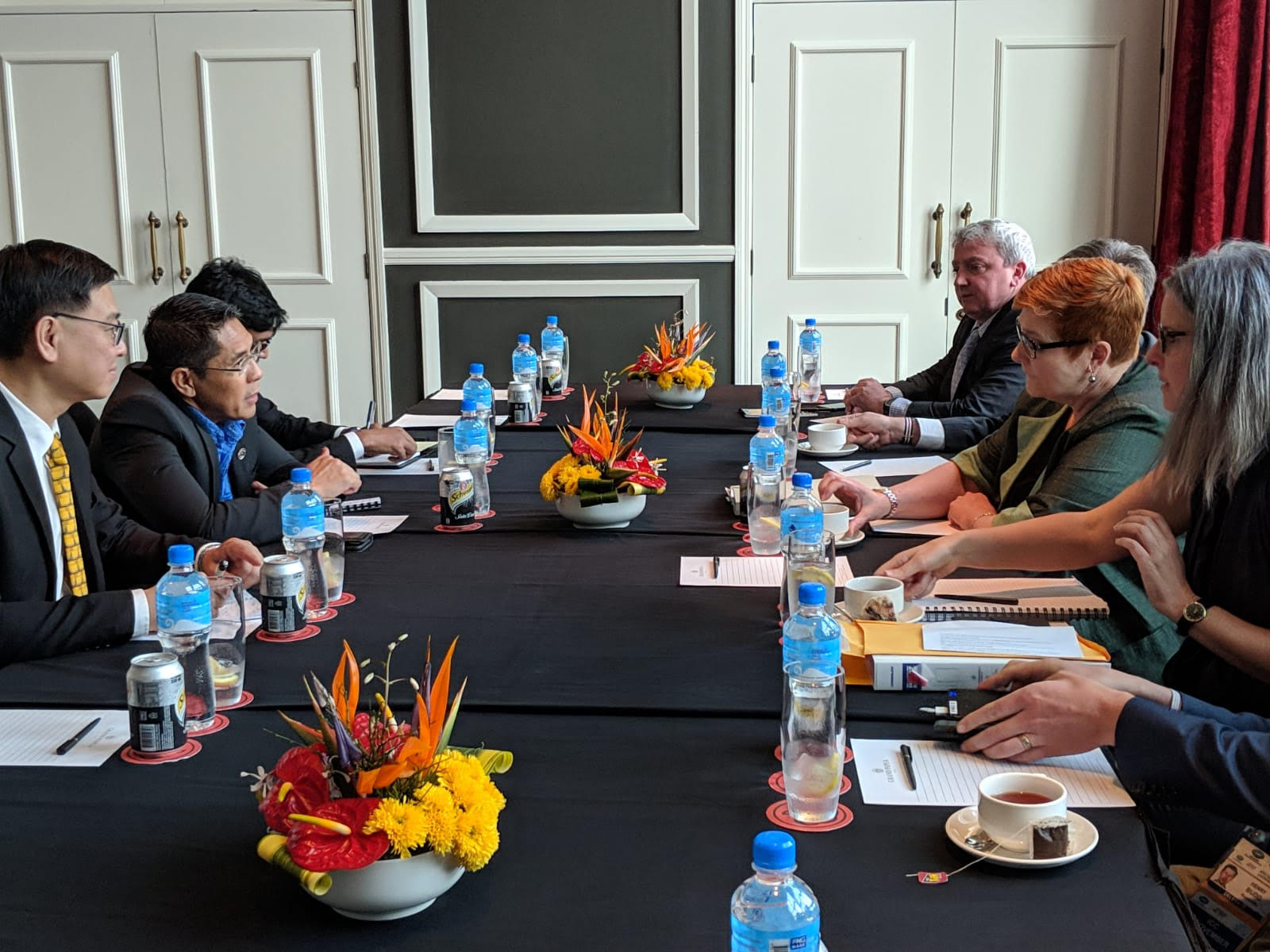SMS met Australia Minister for Foreign Affairs Marise Payne on 15 November 2018.