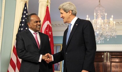 MFA20130313 Meeting between Minister K Shanmugam and US Secretary of State John Kerry 420x250