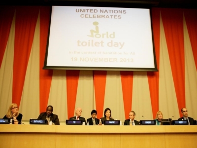 MFA20131120_01 Panellists at World Toilet Day 2013