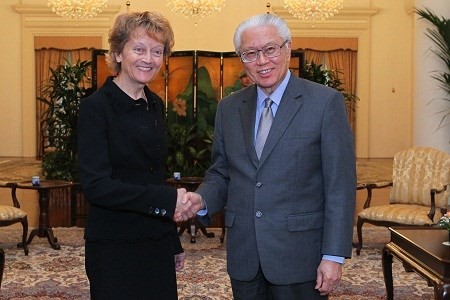 20150203_Eveline Widmer-Schlumpf and President Tony Tan