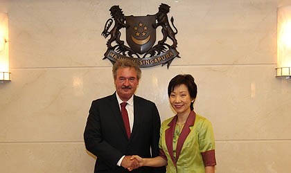 Lunch hosted by Second Minister for Foreign Affairs Grace Fu for Minister of Foreign and European Affairs of Luxembourg Jean Asselborn on 4 March 2015.